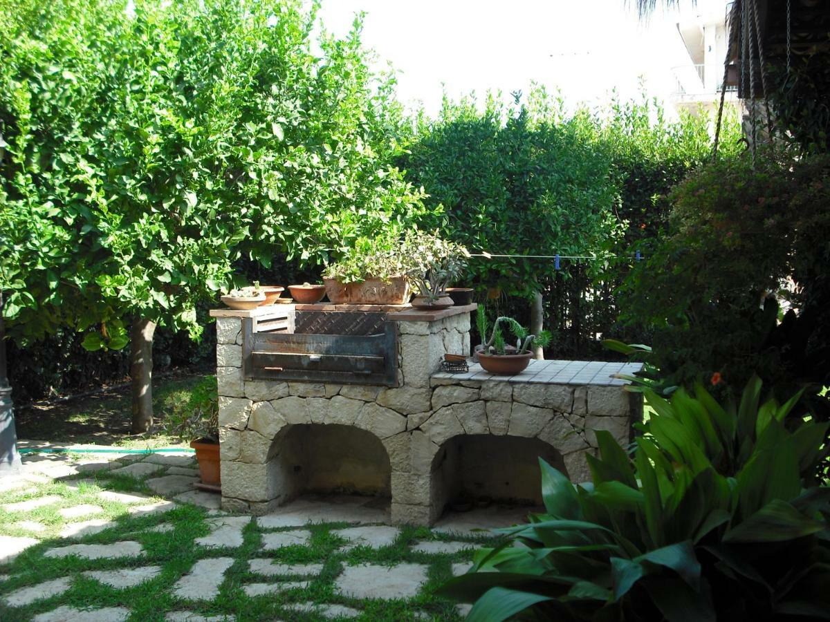 מרינה די רגוזה "Villa Rosa" מראה חיצוני תמונה
